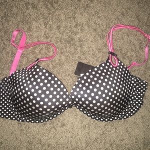 Victoria’s Secret polka dot bra